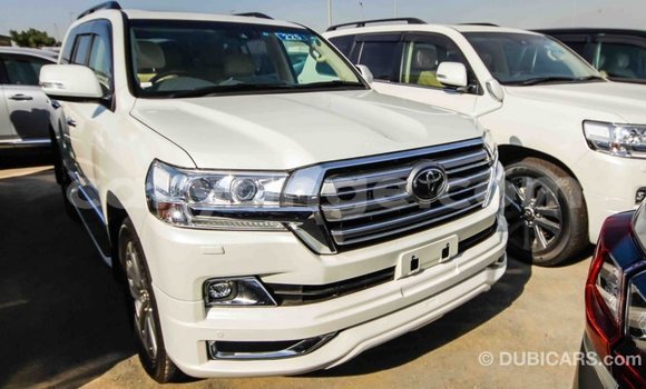 Buy Import Toyota Land Cruiser White Car in Import - Dubai in Namibia Buy Import Toyota Land Cruiser White Car in Import - Dubai in Namibia