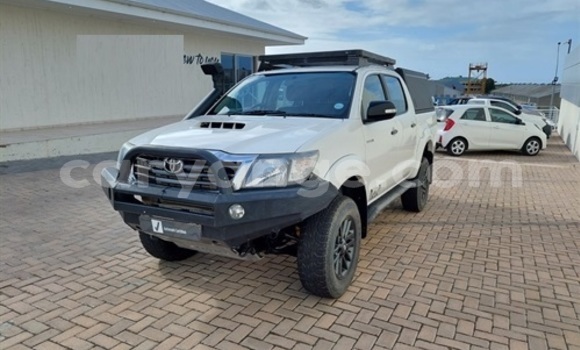 Buy Used Toyota Hilux White Car in Windhoek in Namibia Buy Used Toyota Hilux White Car in Windhoek in Namibia