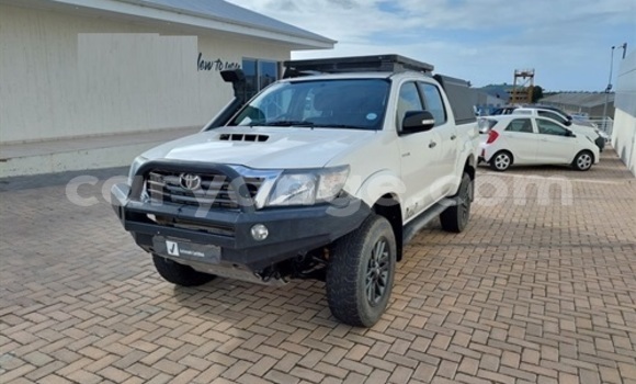 Buy Used Toyota Hilux White Car in Windhoek in Namibia Buy Used Toyota Hilux White Car in Windhoek in Namibia