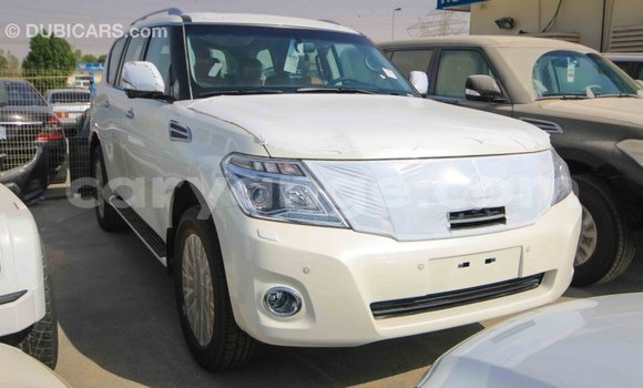 Acheter Import Voiture Nissan Patrol Blanc à Import - Dubai, Namibie Acheter Import Voiture Nissan Patrol Blanc à Import - Dubai, Namibie