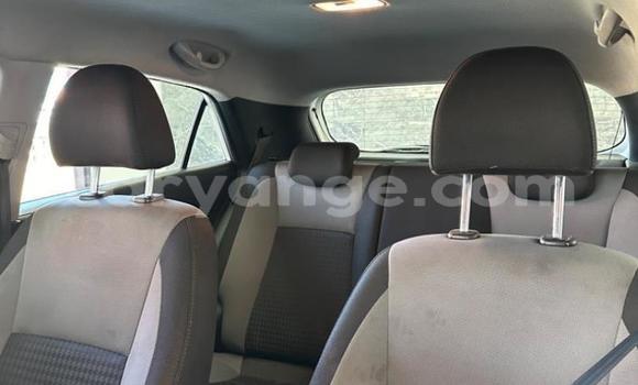 Buy Used Hyundai I20 White Car in Gobabis in Omaheke Buy Used Hyundai I20 White Car in Gobabis in Omaheke