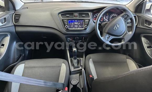 Buy Used Hyundai I20 White Car in Gobabis in Omaheke Buy Used Hyundai I20 White Car in Gobabis in Omaheke