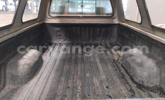 Buy Used Toyota Hilux White Car in Gobabis in Omaheke Buy Used Toyota Hilux White Car in Gobabis in Omaheke