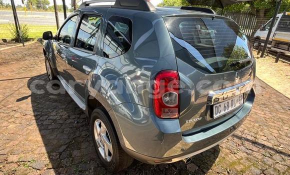 Buy Used Renault Duster Silver Car in Windhoek in Namibia Buy Used Renault Duster Silver Car in Windhoek in Namibia
