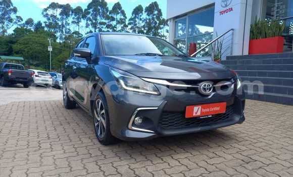 Buy Used Toyota Starlet Blue Car in Windhoek in Namibia