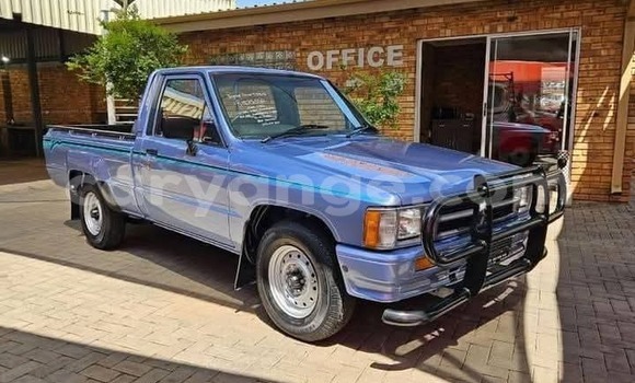 Buy Used Toyota Hilux Blue Car in Windhoek in Namibia Buy Used Toyota Hilux Blue Car in Windhoek in Namibia