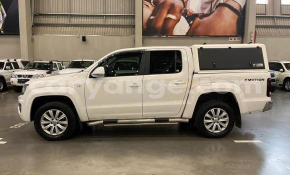 Buy Used Volkswagen Amarok White Car in Windhoek in Namibia Buy Used Volkswagen Amarok White Car in Windhoek in Namibia