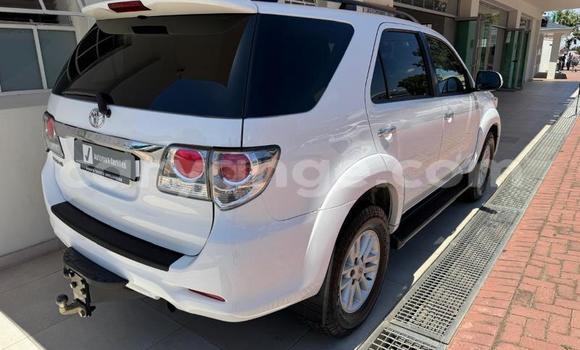 Buy Used Toyota Fortuner White Car in Windhoek in Namibia Buy Used Toyota Fortuner White Car in Windhoek in Namibia