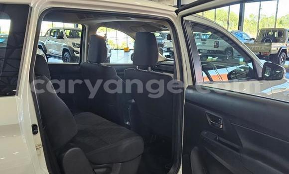 Buy Used Suzuki Ertiga White Car in Windhoek in Namibia Buy Used Suzuki Ertiga White Car in Windhoek in Namibia