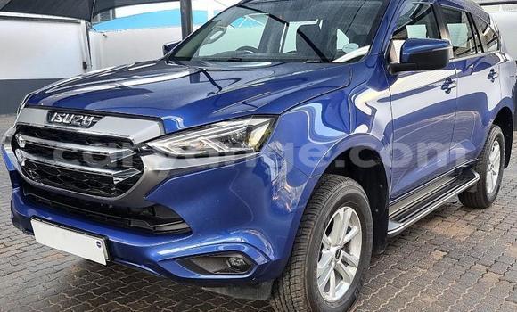 Buy Used Isuzu MU-X Blue Car in Gobabis in Omaheke