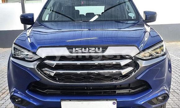 Buy Used Isuzu MU-X Blue Car in Gobabis in Omaheke Buy Used Isuzu MU-X Blue Car in Gobabis in Omaheke