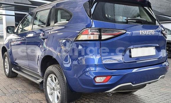 Buy Used Isuzu MU-X Blue Car in Gobabis in Omaheke Buy Used Isuzu MU-X Blue Car in Gobabis in Omaheke