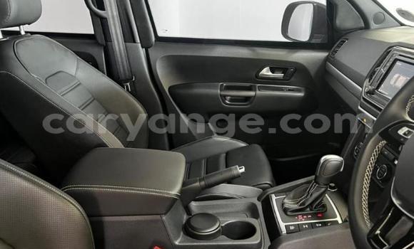 Acheter Import Voiture Volkswagen Amarok Noir à Gobabis, Omaheke Acheter Import Voiture Volkswagen Amarok Noir à Gobabis, Omaheke