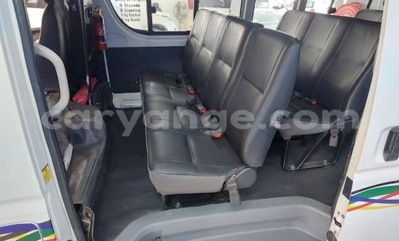 Buy Used Toyota Hi Ace White Car in Gobabis in Omaheke Buy Used Toyota Hi Ace White Car in Gobabis in Omaheke