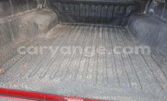 Acheter Occasion Voiture Isuzu KB Rouge à Gobabis, Omaheke Acheter Occasion Voiture Isuzu KB Rouge à Gobabis, Omaheke