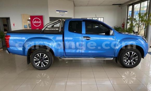 Buy Used Isuzu KB Blue Car in Gobabis in Omaheke Buy Used Isuzu KB Blue Car in Gobabis in Omaheke