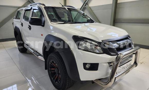 Acheter Occasion Voiture Isuzu KB Blanc à Gobabis, Omaheke