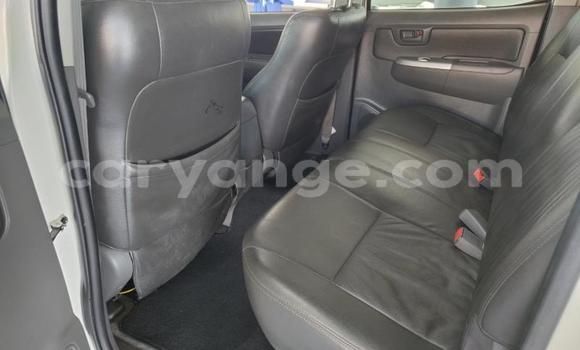 Acheter Occasion Voiture Toyota Hilux Blanc à Gobabis, Omaheke Acheter Occasion Voiture Toyota Hilux Blanc à Gobabis, Omaheke