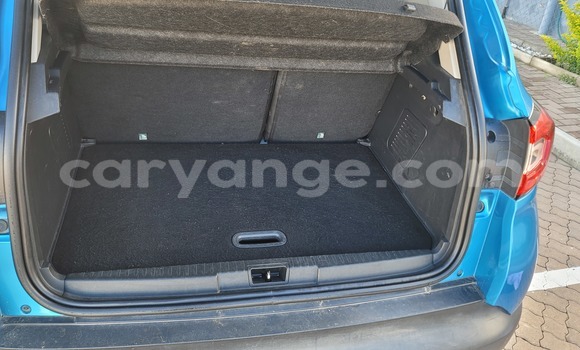 Acheter Occasion Voiture Renault Captur Bleu à Windhoek, Namibie Acheter Occasion Voiture Renault Captur Bleu à Windhoek, Namibie