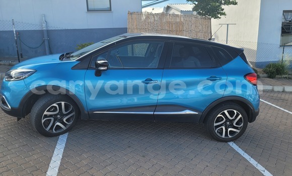 Acheter Occasion Voiture Renault Captur Bleu à Windhoek, Namibie Acheter Occasion Voiture Renault Captur Bleu à Windhoek, Namibie