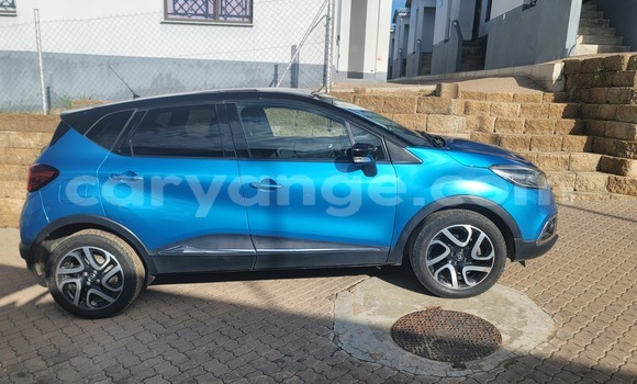 Acheter Occasion Voiture Renault Captur Bleu à Windhoek, Namibie Acheter Occasion Voiture Renault Captur Bleu à Windhoek, Namibie