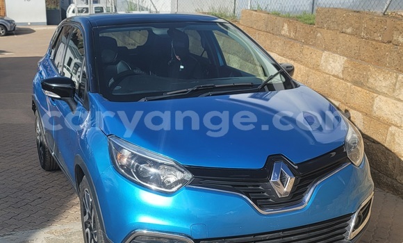 Acheter Occasion Voiture Renault Captur Bleu à Windhoek, Namibie Acheter Occasion Voiture Renault Captur Bleu à Windhoek, Namibie