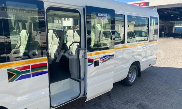 Buy Used Toyota Coaster White Car in Windhoek in Namibia Buy Used Toyota Coaster White Car in Windhoek in Namibia