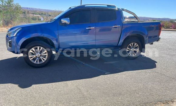 Buy Used Isuzu D–MAX Blue Car in Windhoek in Namibia Buy Used Isuzu D–MAX Blue Car in Windhoek in Namibia