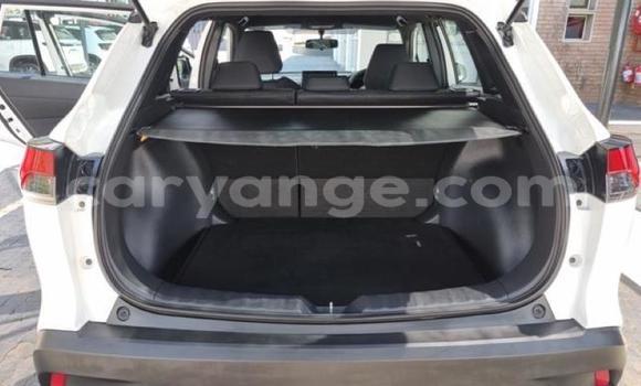 Buy Used Toyota Corolla Cross White Car in Gobabis in Omaheke Buy Used Toyota Corolla Cross White Car in Gobabis in Omaheke