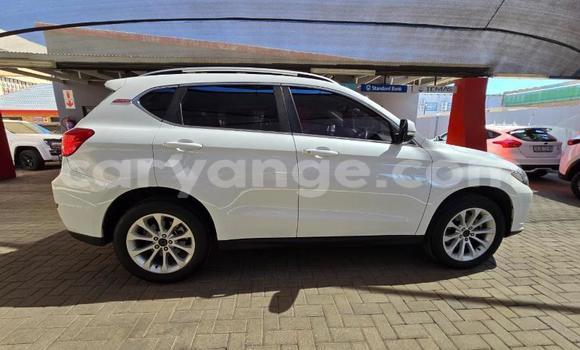 Buy Used Haval H2 White Car in Windhoek in Namibia Buy Used Haval H2 White Car in Windhoek in Namibia