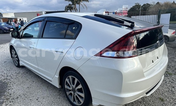 Buy Used Honda Insight White Car in Windhoek in Namibia Buy Used Honda Insight White Car in Windhoek in Namibia