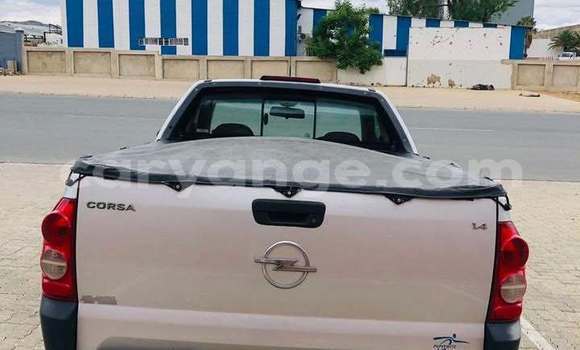 Acheter Occasion Voiture Opel Corsa Blanc à Windhoek, Namibie Acheter Occasion Voiture Opel Corsa Blanc à Windhoek, Namibie