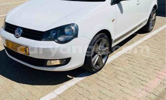 Acheter Occasion Voiture Volkswagen Polo Blanc à Windhoek, Namibie Acheter Occasion Voiture Volkswagen Polo Blanc à Windhoek, Namibie