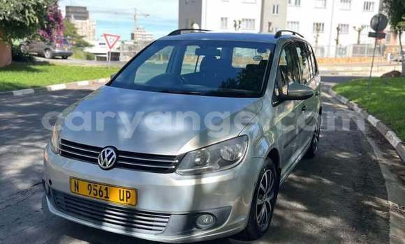 Buy Used Volkswagen Touran Other Car in Import - Dubai in Namibia