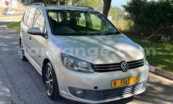 Acheter Occasion Voiture Volkswagen Touran Autre à Import - Dubai, Namibie Acheter Occasion Voiture Volkswagen Touran Autre à Import - Dubai, Namibie