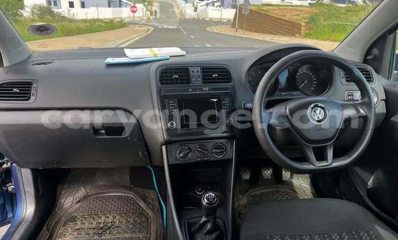 Acheter Occasion Voiture Volkswagen Polo Bleu à Windhoek, Namibie Acheter Occasion Voiture Volkswagen Polo Bleu à Windhoek, Namibie