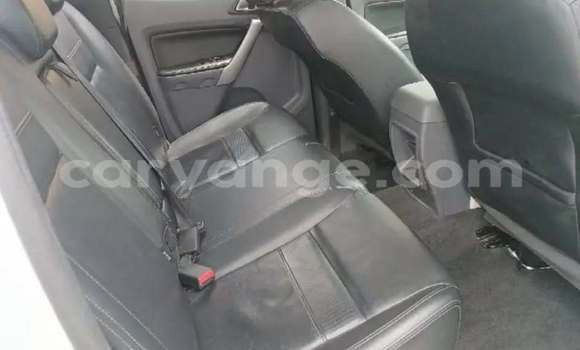 Acheter Occasion Voiture Ford Ranger Blanc à Windhoek, Namibie Acheter Occasion Voiture Ford Ranger Blanc à Windhoek, Namibie