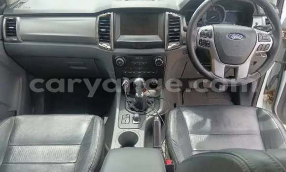 Acheter Occasion Voiture Ford Ranger Blanc à Windhoek, Namibie Acheter Occasion Voiture Ford Ranger Blanc à Windhoek, Namibie