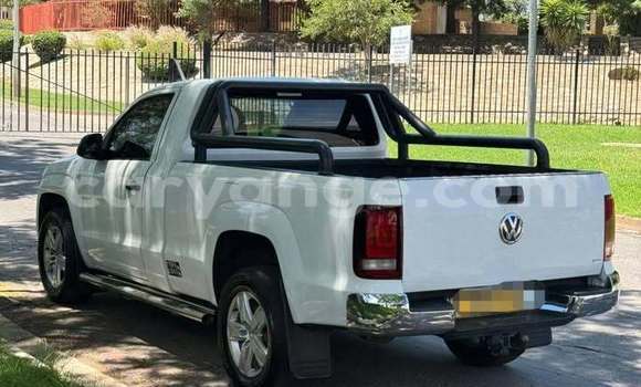 Acheter Occasion Voiture Volkswagen Amarok Blanc à Windhoek, Namibie Acheter Occasion Voiture Volkswagen Amarok Blanc à Windhoek, Namibie