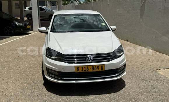 Acheter Occasion Voiture Volkswagen Polo Blanc à Windhoek, Namibie