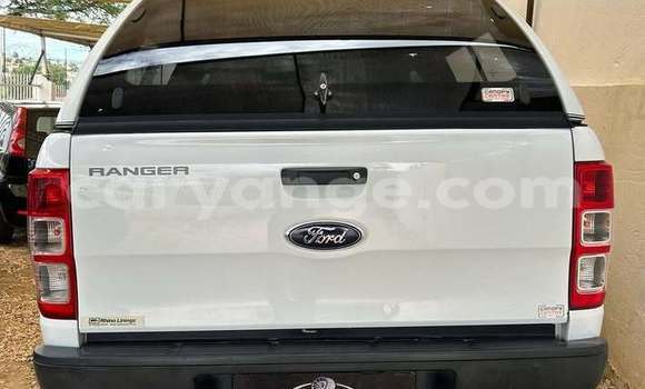 Acheter Occasion Voiture Ford Ranger Blanc à Windhoek, Namibie Acheter Occasion Voiture Ford Ranger Blanc à Windhoek, Namibie