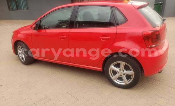 Acheter Occasion Voiture Volkswagen Polo Rouge à Windhoek, Namibie Acheter Occasion Voiture Volkswagen Polo Rouge à Windhoek, Namibie
