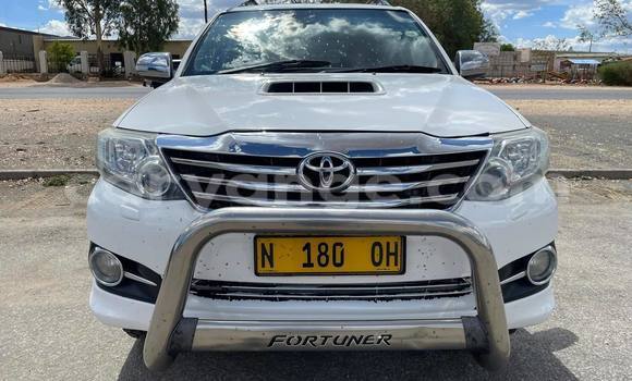 Buy Used Toyota Fortuner White Car in Windhoek in Namibia