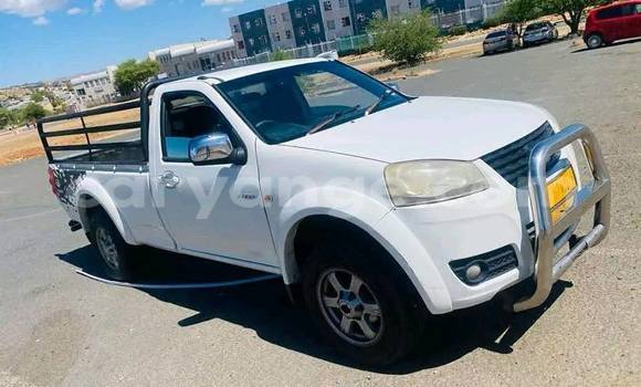 Acheter Occasion Voiture Toyota Hilux Blanc à Windhoek, Namibie Acheter Occasion Voiture Toyota Hilux Blanc à Windhoek, Namibie