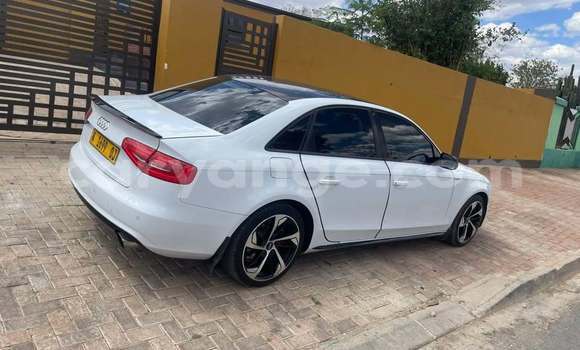 Acheter Occasion Voiture Audi A4 Blanc à Windhoek, Namibie Acheter Occasion Voiture Audi A4 Blanc à Windhoek, Namibie