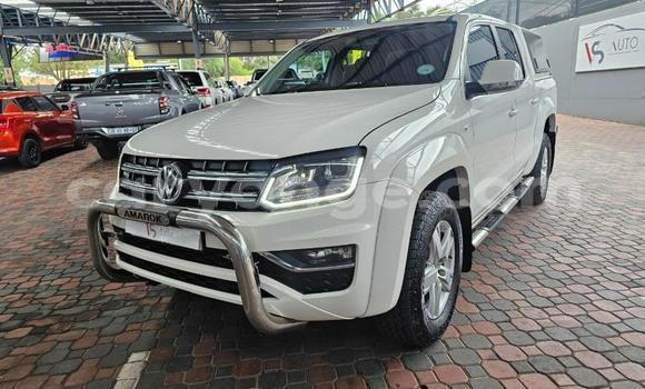 Buy Used Volkswagen Amarok White Car in Windhoek in Namibia Buy Used Volkswagen Amarok White Car in Windhoek in Namibia
