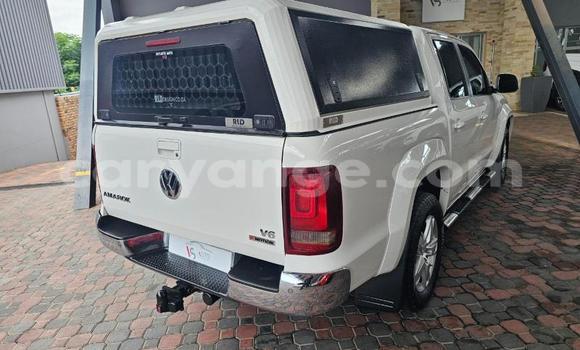 Buy Used Volkswagen Amarok White Car in Windhoek in Namibia Buy Used Volkswagen Amarok White Car in Windhoek in Namibia