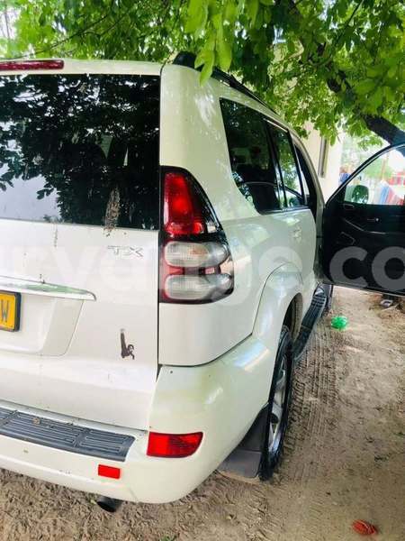 Big with watermark toyota prado namibia windhoek 23750
