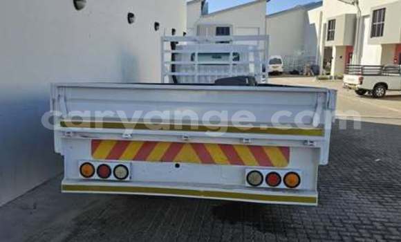 Buy Used Isuzu Trooper Other Car in Windhoek in Namibia