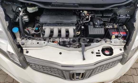 Acheter Occasion Voiture Honda FIT Blanc à Windhoek, Namibie Acheter Occasion Voiture Honda FIT Blanc à Windhoek, Namibie